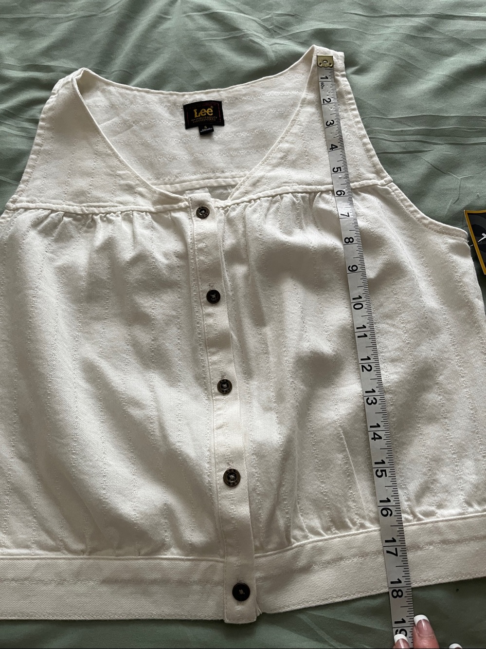 Lee White Button-Front Tank Top - Picture 5 of 5
